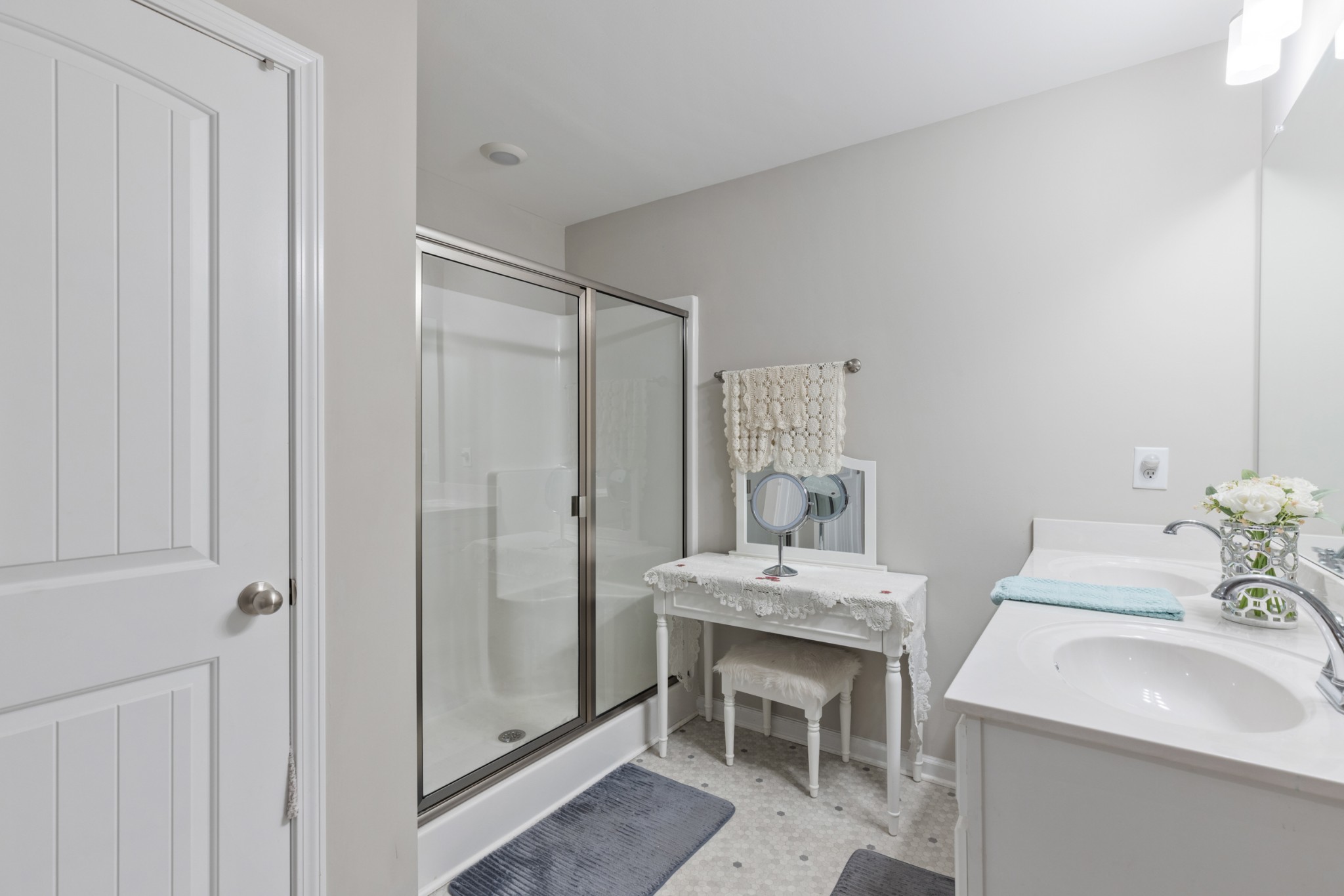 212 Addi Street Pleasant View, TN 37146 - Photo 20 of 37 a bathroom with a sink and a mirror
