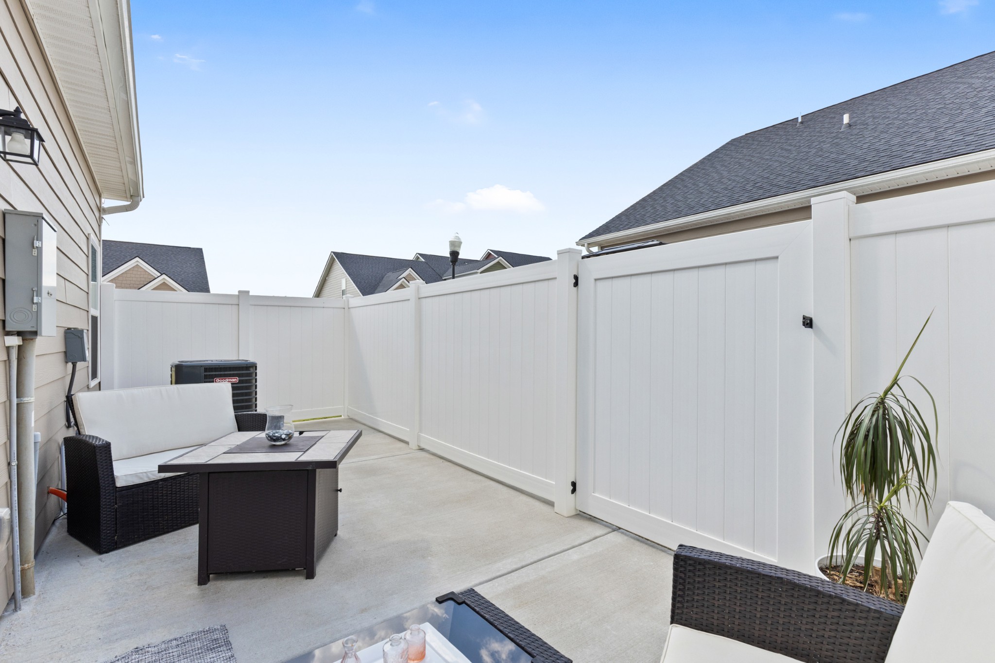 212 Addi Street Pleasant View, TN 37146 - Photo 35 of 37 a room with furniture and window