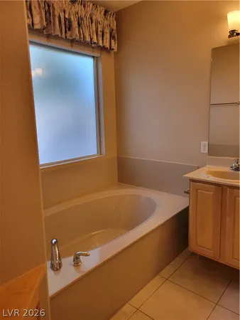 $2,700 | 4343 Carta Luna Street, Las Vegas, NV 89135