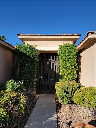 $2,700 | 4343 Carta Luna Street, Las Vegas, NV 89135