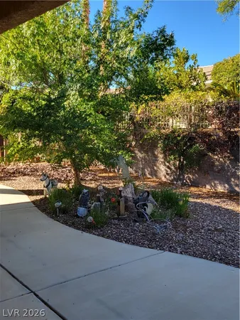 $2,700 | 4343 Carta Luna Street, Las Vegas, NV 89135