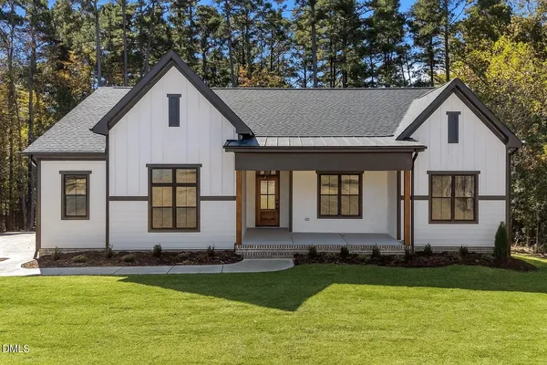 $584,000 | 280 Stonewood Lp Lane, Henderson, NC 27537