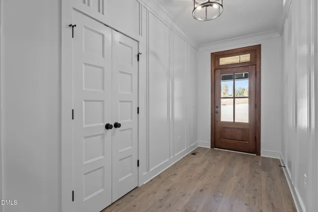 $585,000 | 280 Stonewood Lp Lane, Henderson, NC 27537