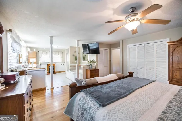 $475,500 | 2574 Lower Hartley Bridge Road, Byron, GA 31008