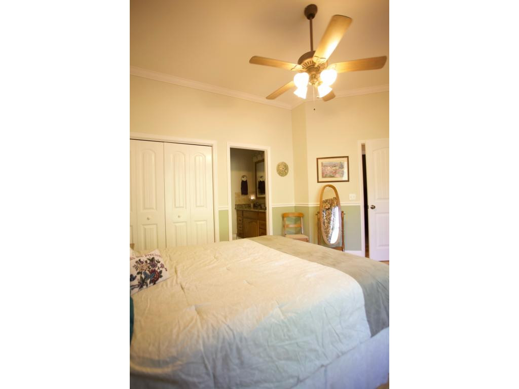 415 Church Road Fall Branch, TN 37656 - Photo 22 of 36 2nd Bedroom