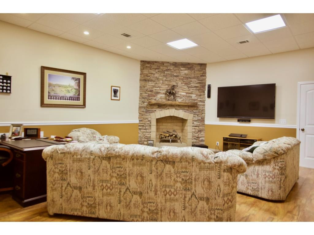415 Church Road Fall Branch, TN 37656 - Photo 28 of 36 ManCave with FP