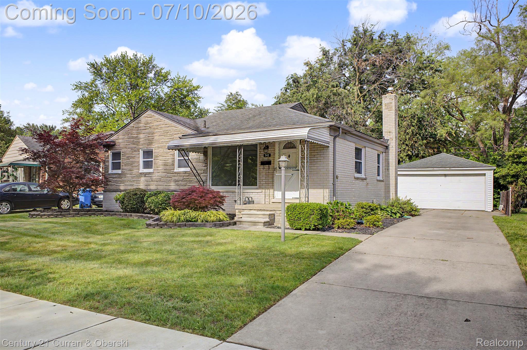 542 Central Street Inkster, MI 48141 - Photo 2 of 27 04.jpg