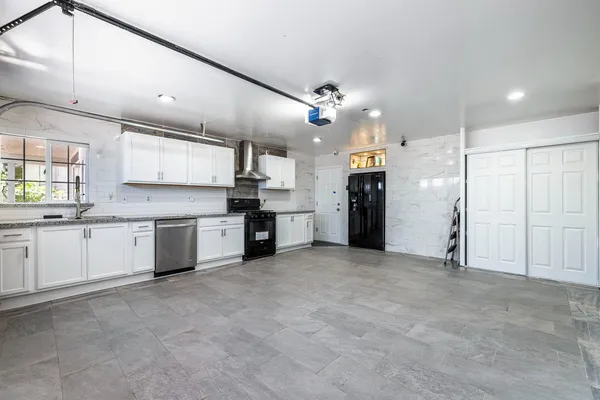 $475,000 | 408 West San Joaquin Street, Avenal, CA 93204