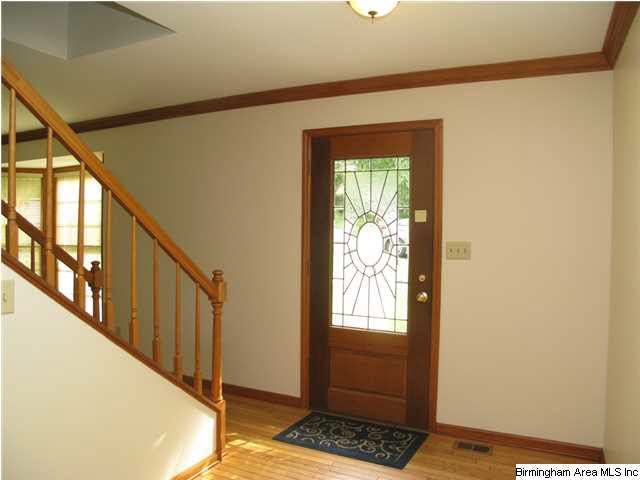 889 Mountain Ridge Drive Birmingham, AL 35209 - Photo 5 of 26