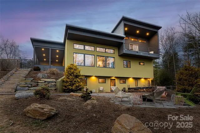 $2,275,000 | 15 Sourwood Lane, Fletcher, NC 28732