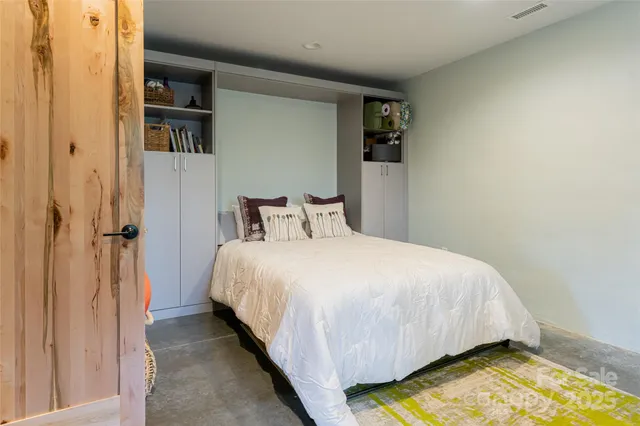 $2,275,000 | 15 Sourwood Lane, Fletcher, NC 28732