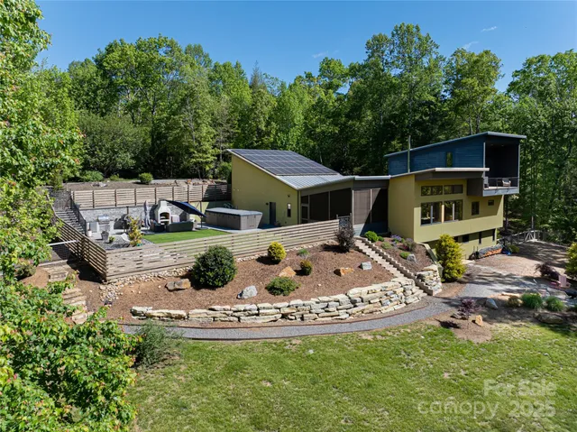 $2,275,000 | 15 Sourwood Lane, Fletcher, NC 28732