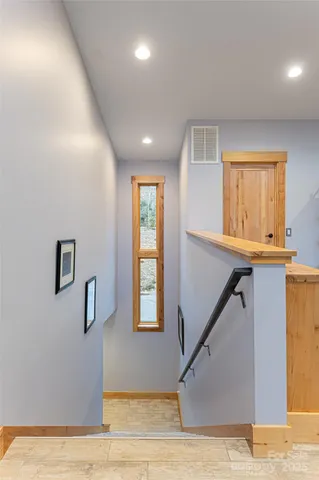 $2,275,000 | 15 Sourwood Lane, Fletcher, NC 28732