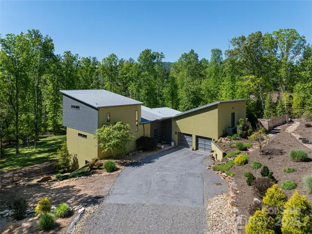 $2,275,000 | 15 Sourwood Lane, Fletcher, NC 28732