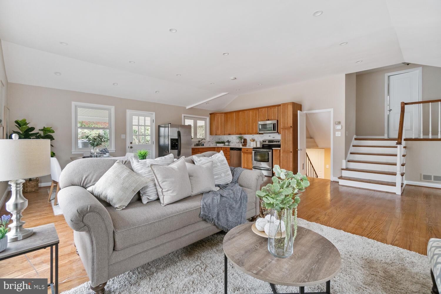 6708 Queens Ferry Road Baltimore, MD 21239 - Photo 8 of 32 Gallery Image 8