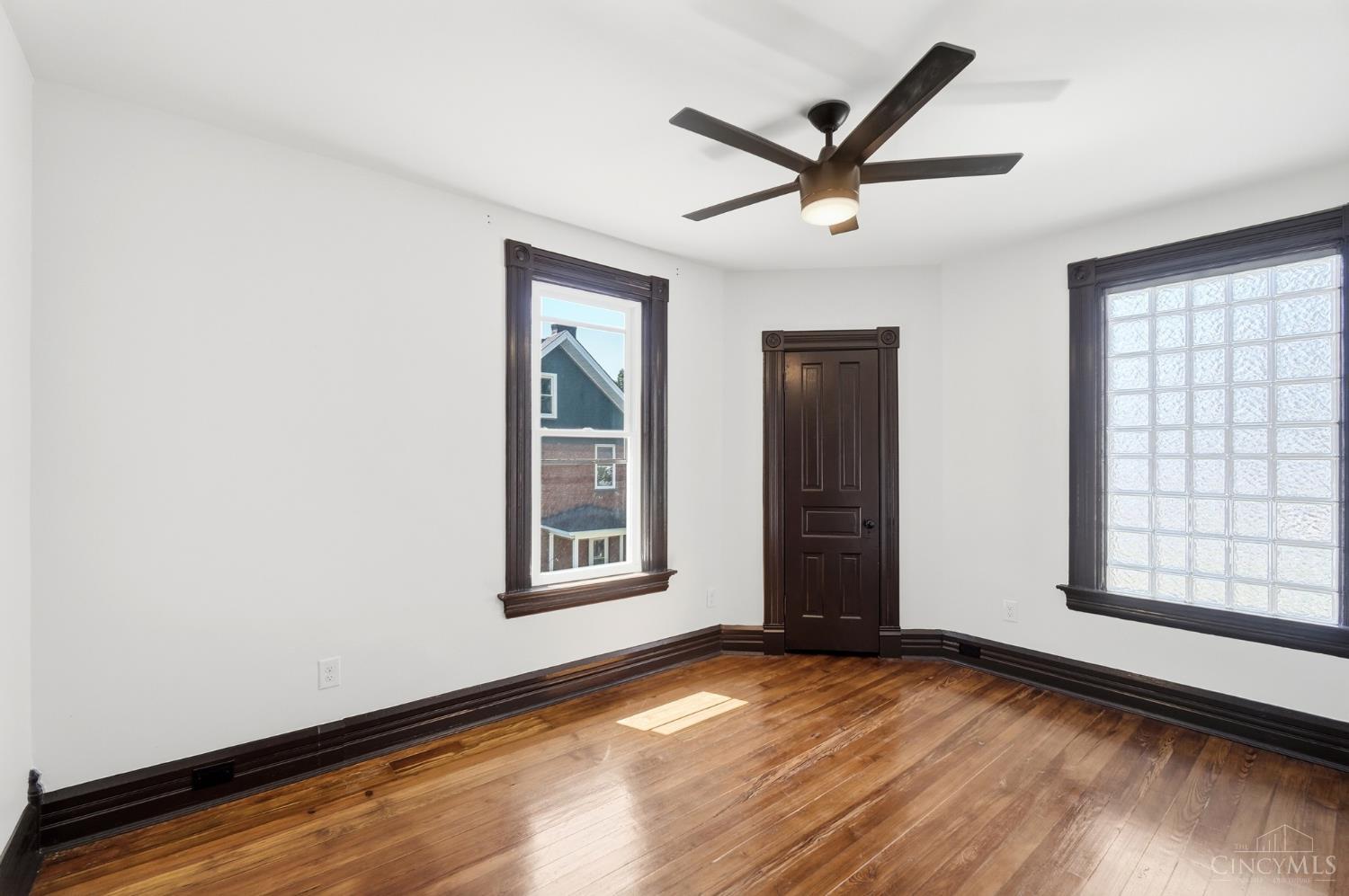 4211 Smith Road Cincinnati, OH 45212 - Photo 42 of 70 Gallery Image 42