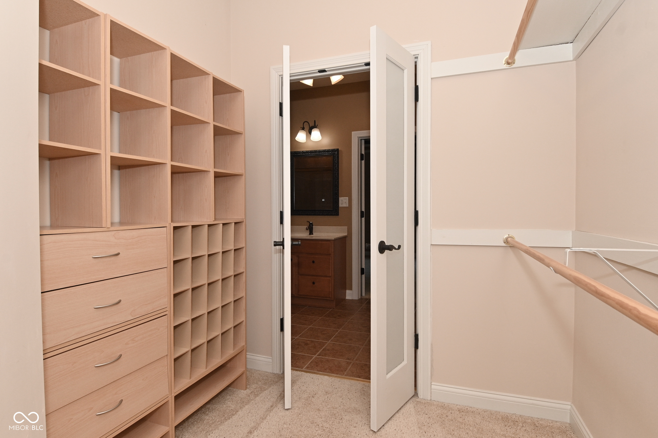 6036 Simien Road Indianapolis, IN 46237 - Photo 10 of 27