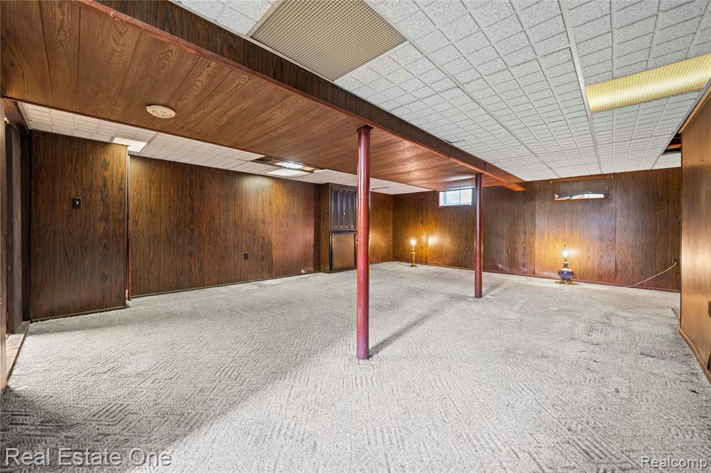 2209 Ridgemont Road Grosse Pointe Woods, MI 48236 - Photo 27 of 44