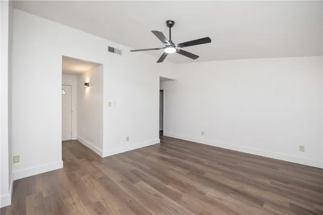 $1,600 | 425 Antares Drive, Corpus Christi, TX 78418