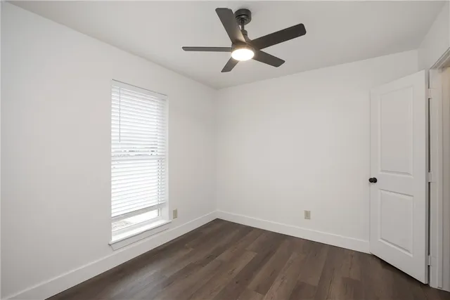 $1,600 | 425 Antares Drive, Corpus Christi, TX 78418