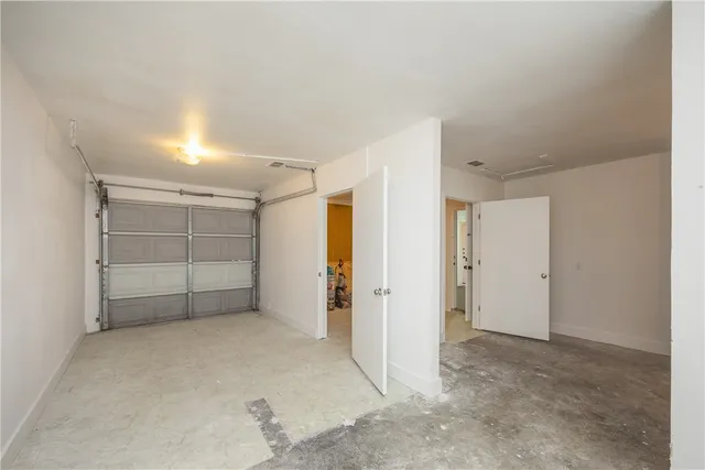 $1,600 | 425 Antares Drive, Corpus Christi, TX 78418