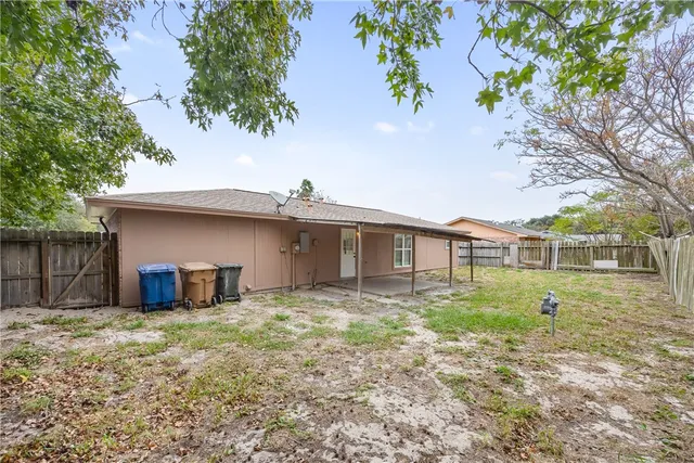 $1,600 | 425 Antares Drive, Corpus Christi, TX 78418