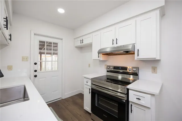 $1,600 | 425 Antares Drive, Corpus Christi, TX 78418