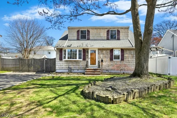 $599,999 | 348 Maplewood Avenue, Kenilworth, NJ 07033