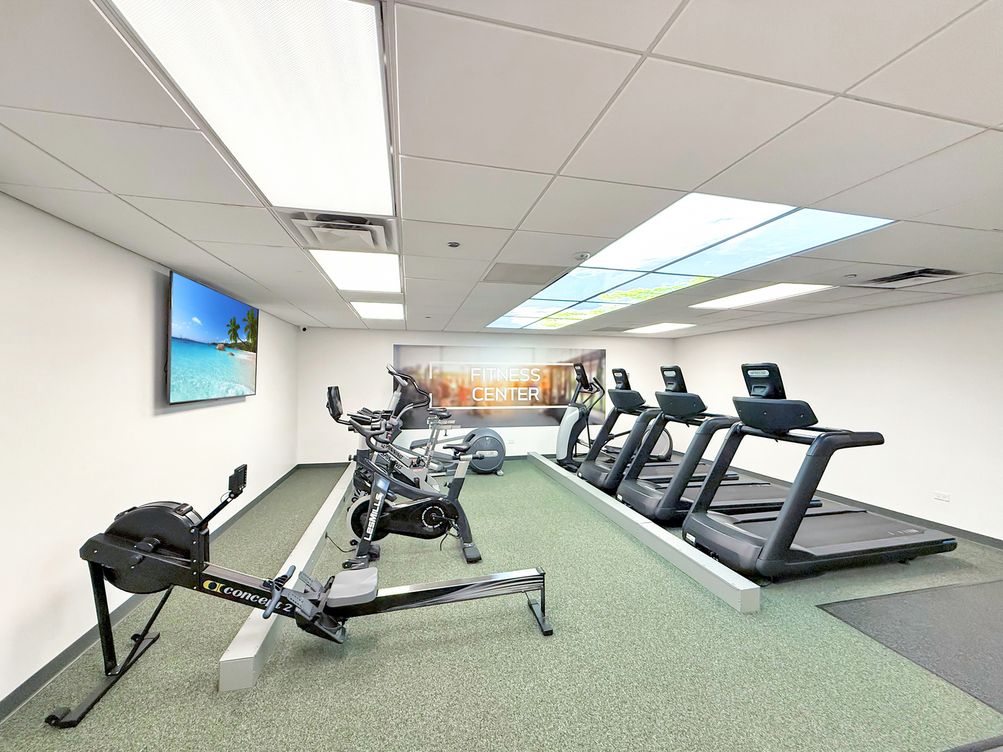 720 West Randolph Street, Unit 608 Chicago, IL 60661 - Photo 35 of 40 a view of a room with gym equipment