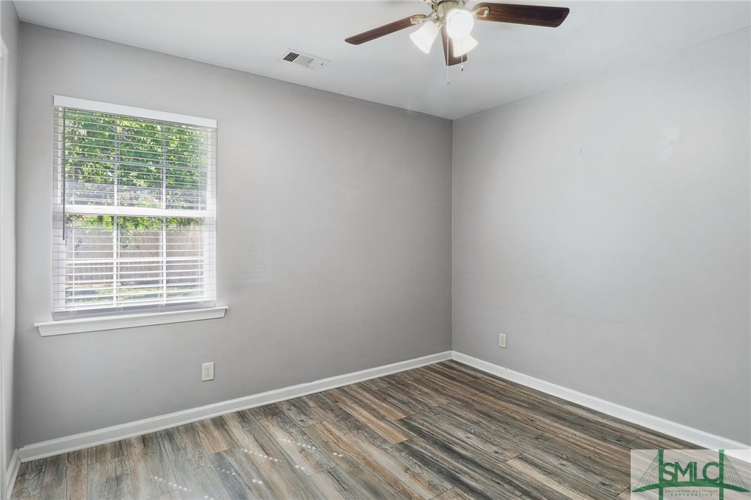 205 Druid Road Savannah, GA 31410 - Photo 11 of 25 Master Bedroom