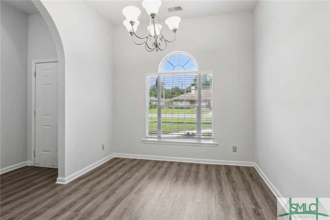 205 Druid Road Savannah, GA 31410 - Photo 5 of 25