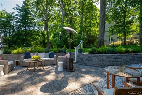 $1,750,000 | 25 Shadow Lane, Larchmont, NY 10538