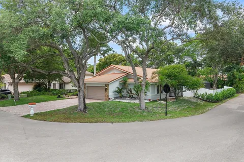 $899,000 | 1001 Southwest 93rd Avenue, Plantation, FL 33324