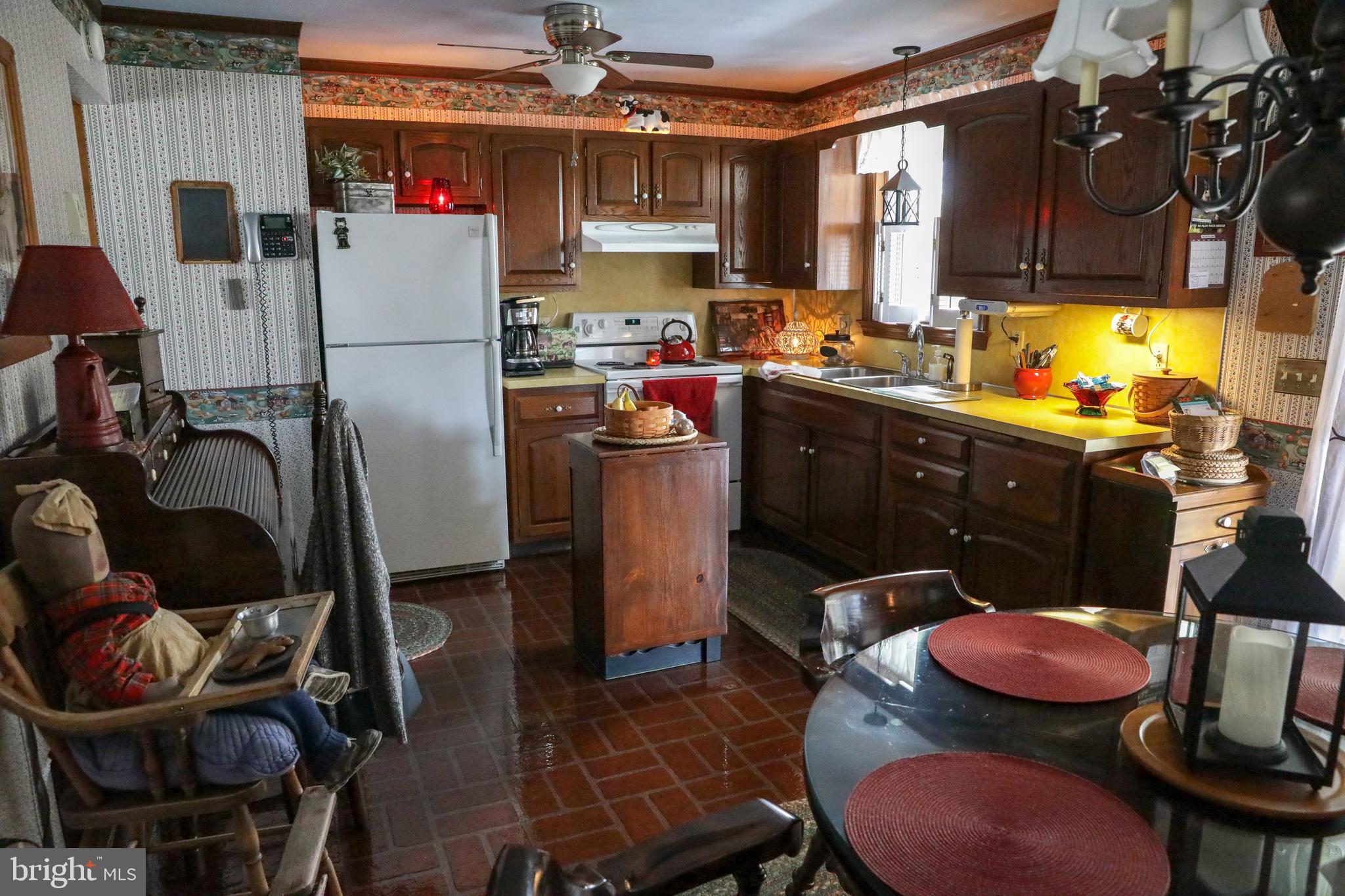 514 Hershey Mill Road Mountville, PA 17554 - Photo 11 of 37 Gallery Image 11