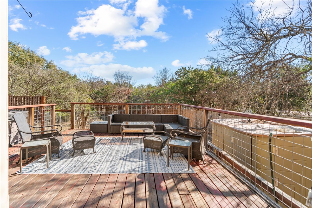 9 Ridgewood Circle Wimberley, TX 78676 - Photo 2 of 30
