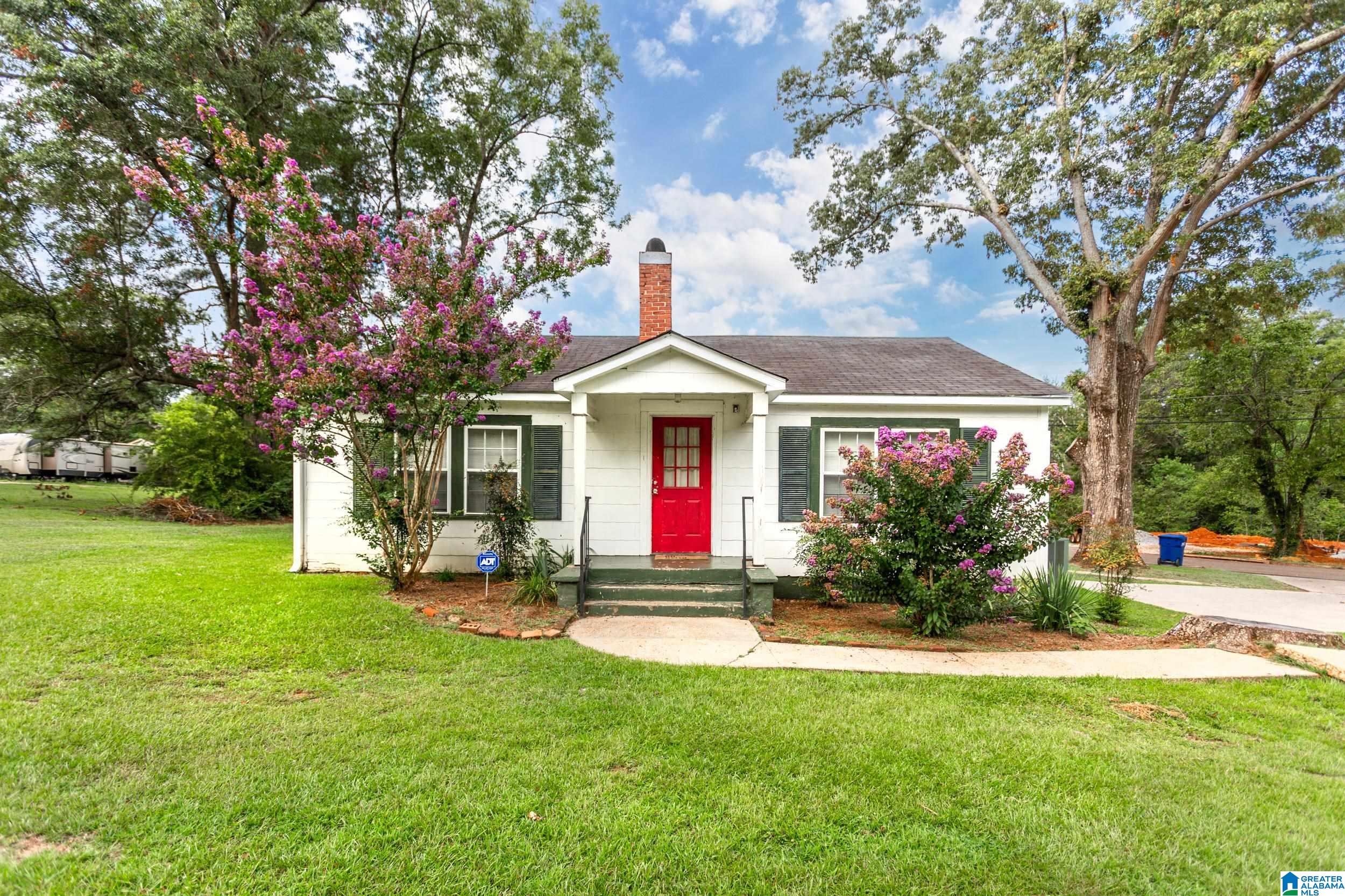 589 Heath Street Talladega, AL 35160 - Photo 1 of 35