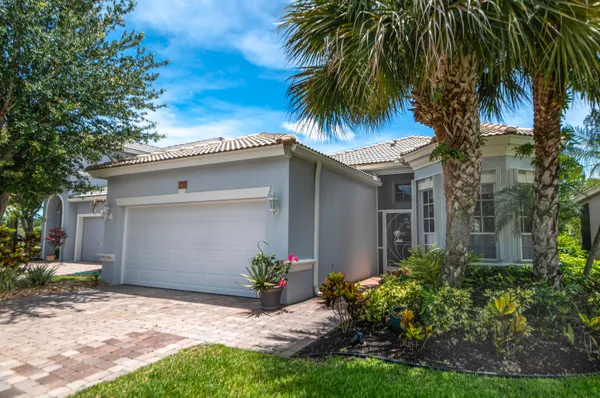 $469,000 | 3785 Northwest Deer Oak Drive, Jensen Beach, FL 34957