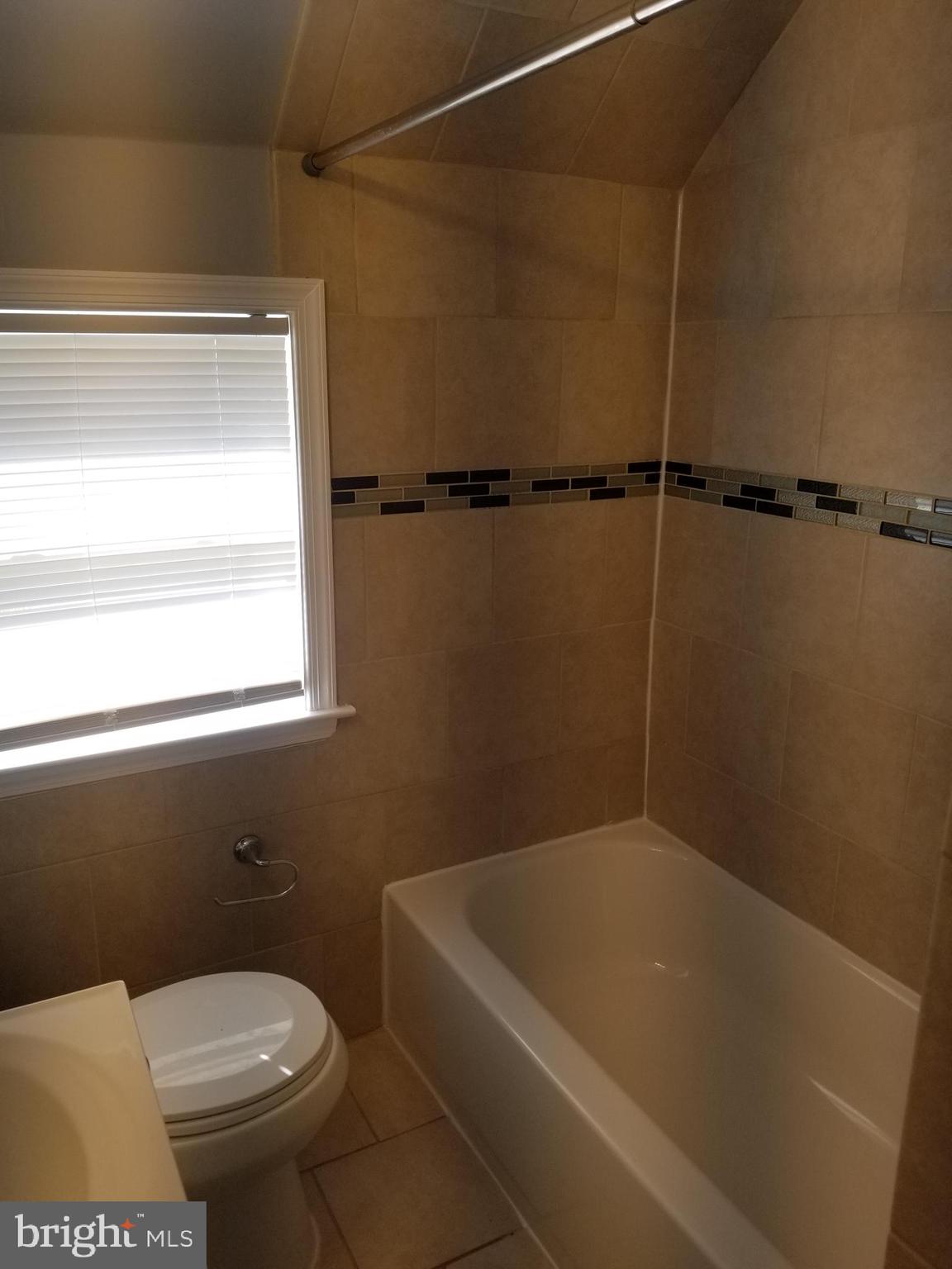 5154 Stafford Road Baltimore, MD 21229 - Photo 11 of 25