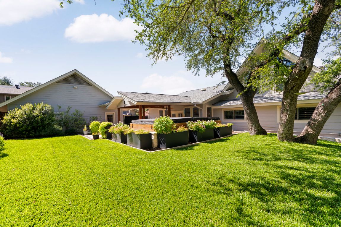 2911 Gabriel View Drive Georgetown, TX 78628 - Photo 32 of 39 a view of a house with swimming pool and porch