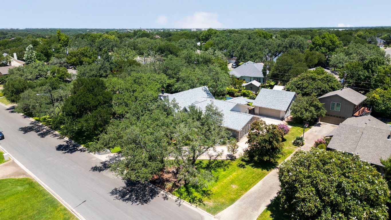 2911 Gabriel View Drive Georgetown, TX 78628 - Photo 35 of 39 an aerial view of a house with a yard