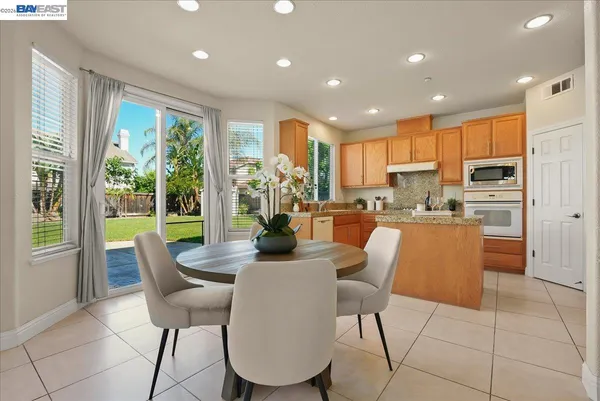 $899,000 | 2565 Handel Way, Brentwood, CA 94513