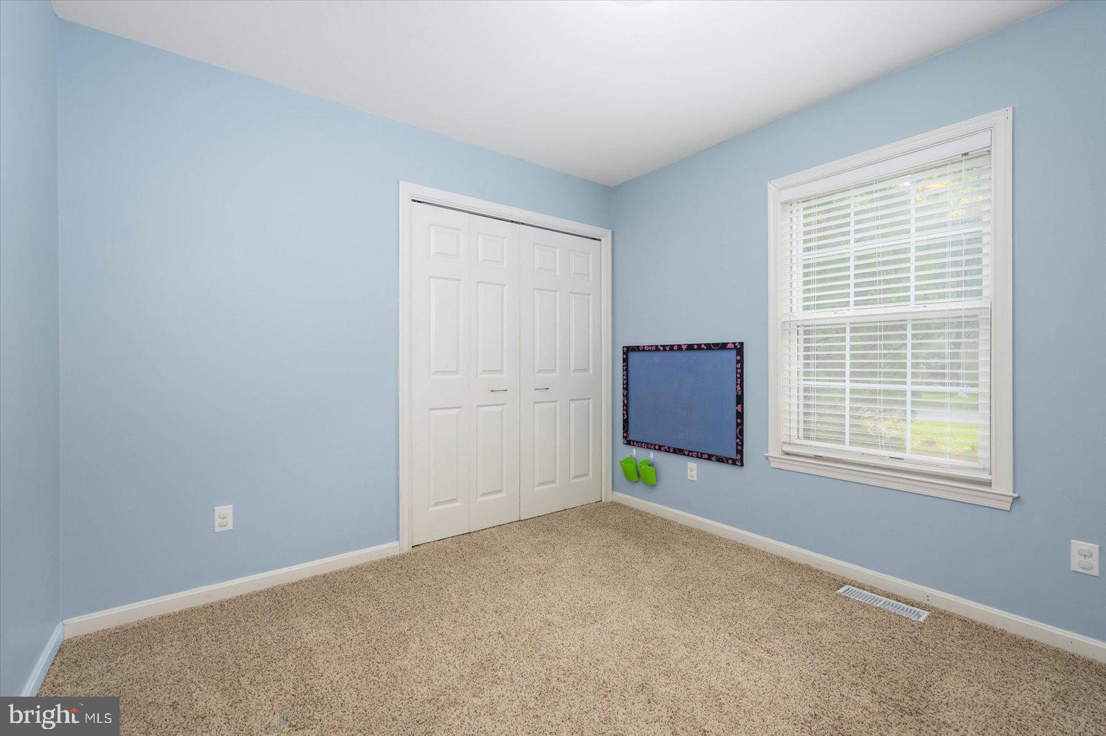 156 Sandyhook Road Berlin, MD 21811 - Photo 25 of 95 an empty room with windows