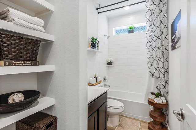 $2,900 | 638 Paisley Harbor Court, Conroe, TX 77304