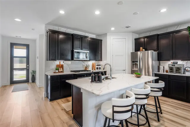 $2,900 | 638 Paisley Harbor Court, Conroe, TX 77304