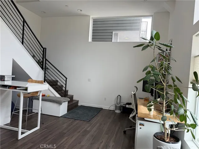$4,500 | 3022 North Coolidge Avenue, Los Angeles, CA 90039