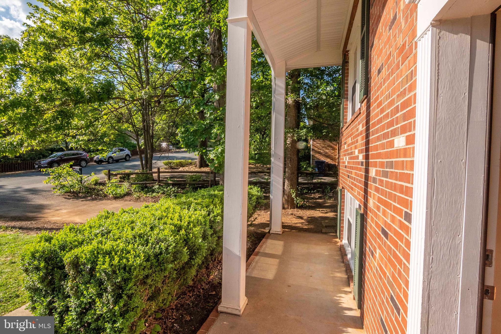 110 Henrico Road Front Royal, VA 22630 - Photo 4 of 43 Gallery Image 4