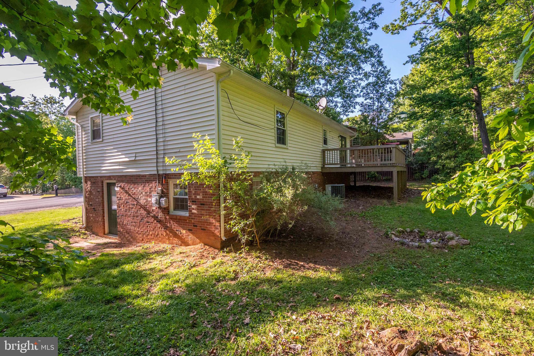 110 Henrico Road Front Royal, VA 22630 - Photo 42 of 43 Gallery Image 42