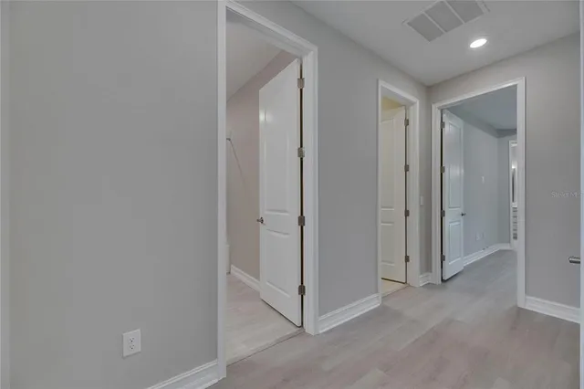 $3,150 | 4899 Isola Court, Wesley Chapel, FL 33543