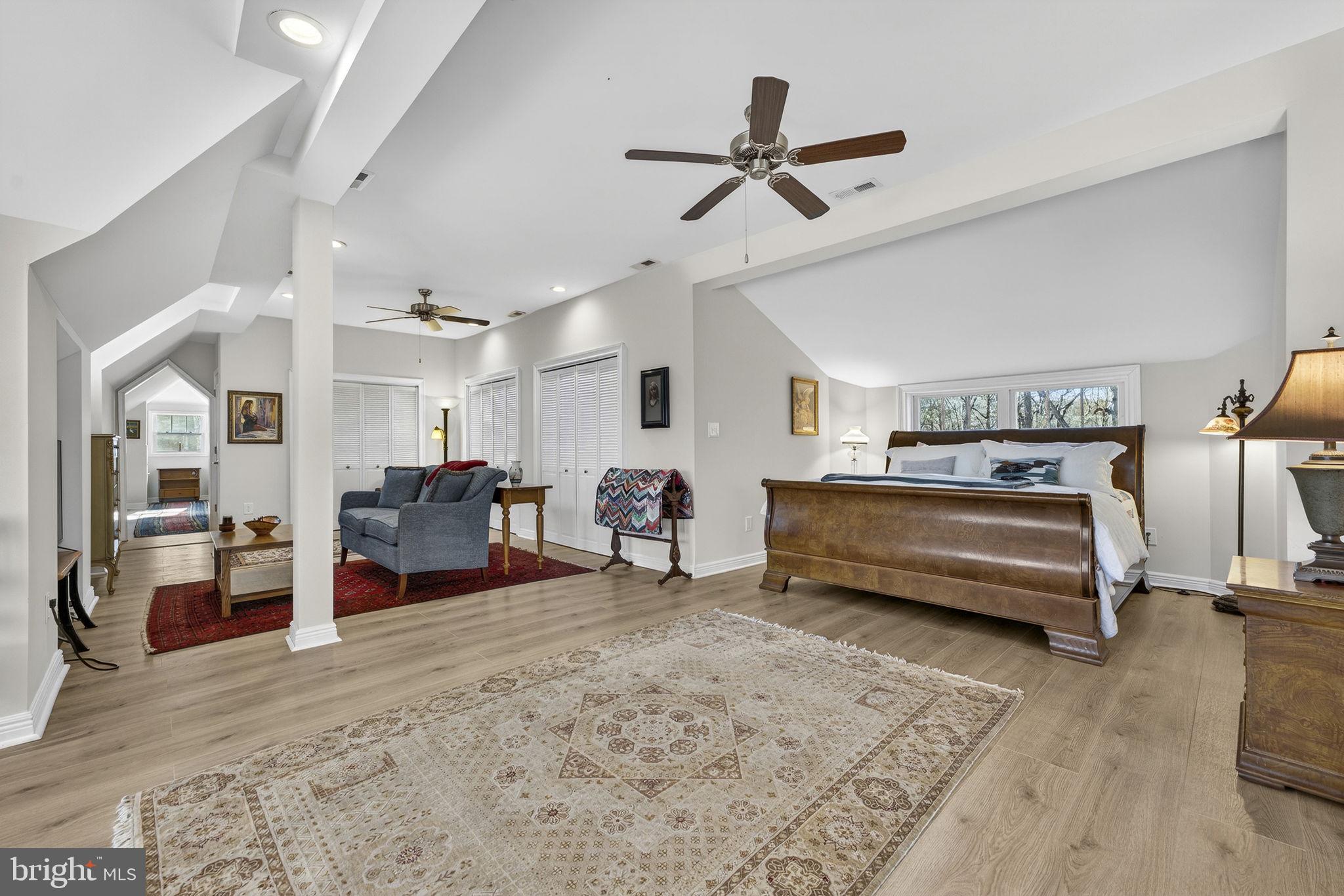 40 Angel Kiss Lane Castleton, VA 22716 - Photo 15 of 56 Uncluttered design-27' x 48' bright primary suite