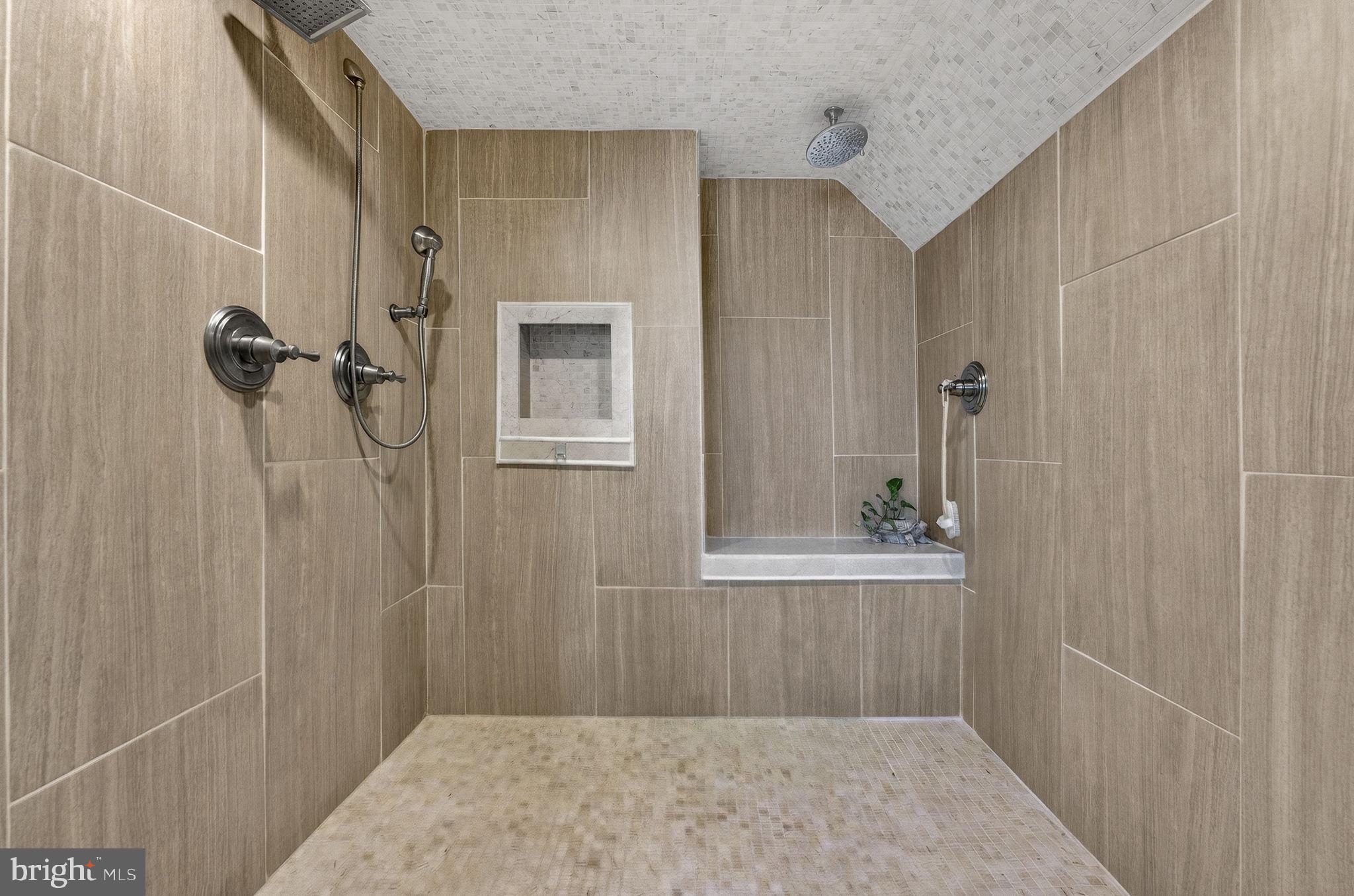40 Angel Kiss Lane Castleton, VA 22716 - Photo 22 of 56 Luxurious 6' x 7' large format tiled shower